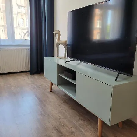 Soft Spot - Free Parking *